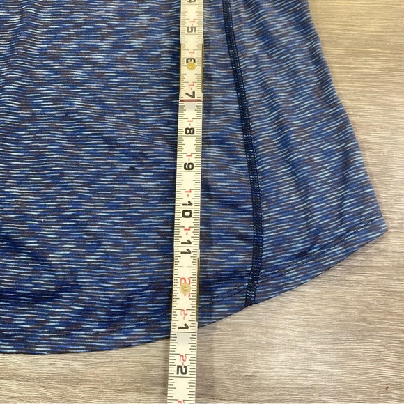 REI Blue Fitted Hoodie with Ribbed Sleeves Size Medium. - Picture 4 of 12